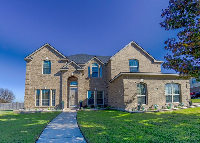 1880 Chuckwagon Drive, Midlothian, TX 76065