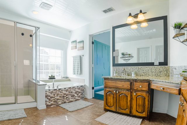 1880 Chuckwagon Drive, Midlothian, TX 76065