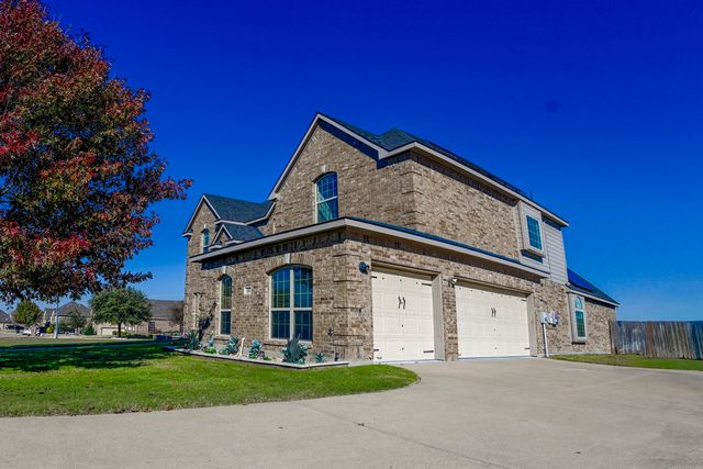 1880 Chuckwagon Drive, Midlothian, TX 76065