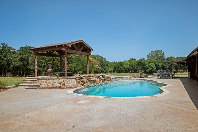 4163 FM-730, Decatur, TX 76234