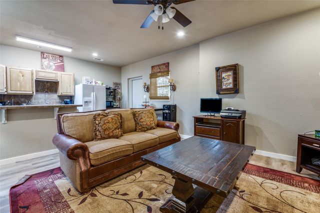 4163 FM-730, Decatur, TX 76234