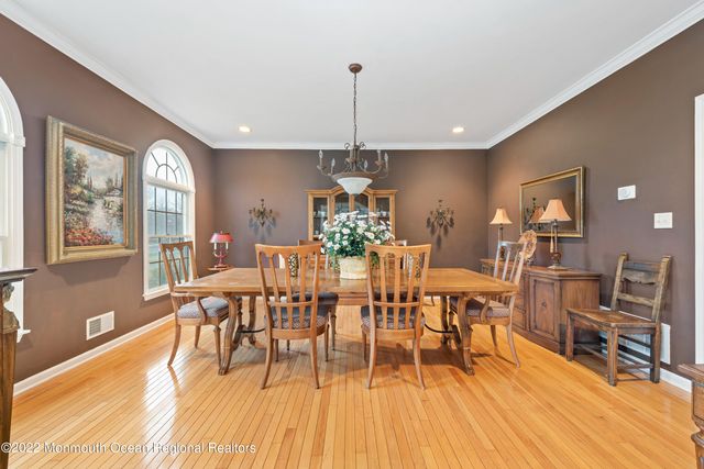 13 Randall Drive, Manalapan, NJ 07726