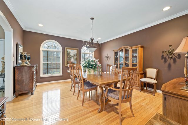 13 Randall Drive, Manalapan, NJ 07726