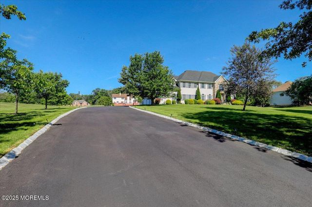 13 Randall Drive, Manalapan, NJ 07726