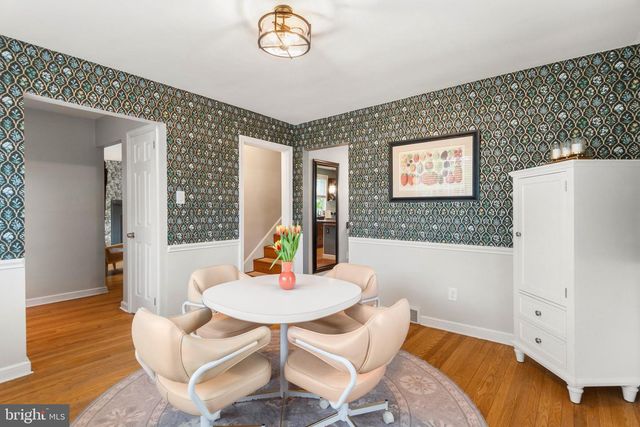 214 W BROOKHAVEN RD, Brookhaven, PA 19015