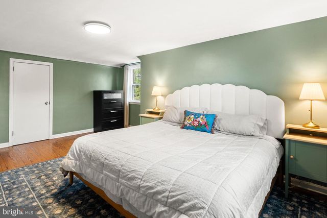 214 W BROOKHAVEN RD, Brookhaven, PA 19015