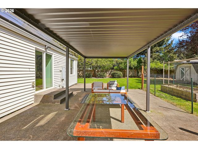 5910 Se CEDAR St, Milwaukie, OR 97222