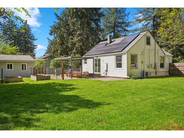 5910 Se CEDAR St, Milwaukie, OR 97222