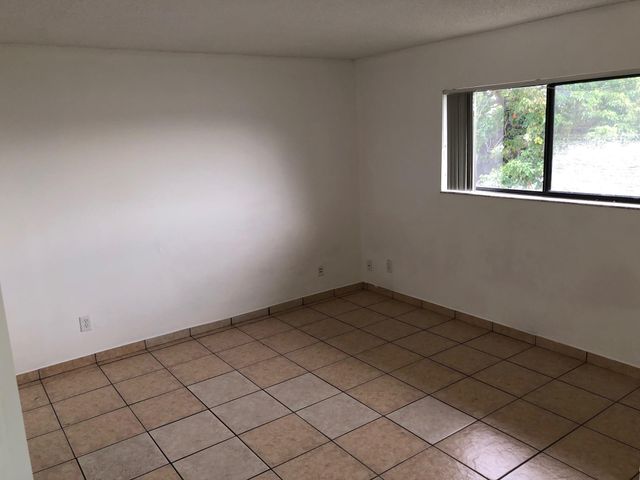 6900 SW 39TH Street 311K, Davie, FL 33314