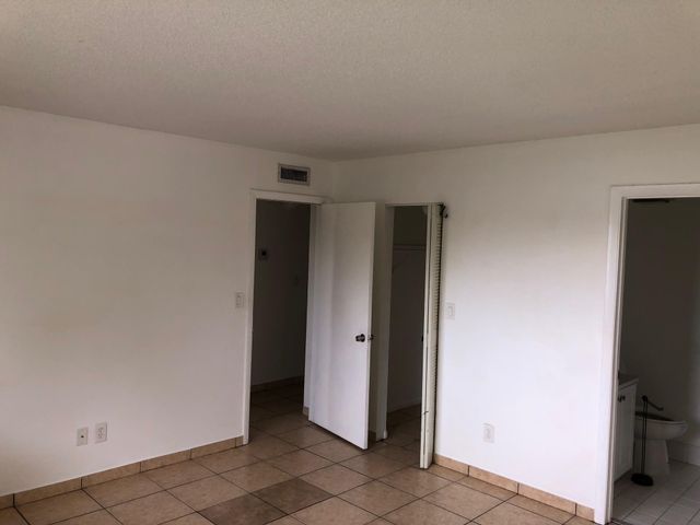 6900 SW 39TH Street 311K, Davie, FL 33314