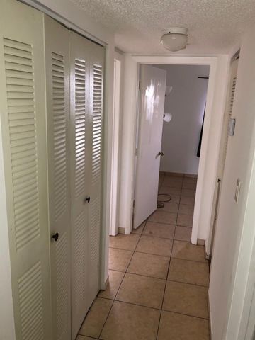 6900 SW 39TH Street 311K, Davie, FL 33314