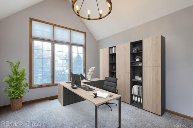 43274 Hillsboro Drive, Clinton Charter Township, MI 48038