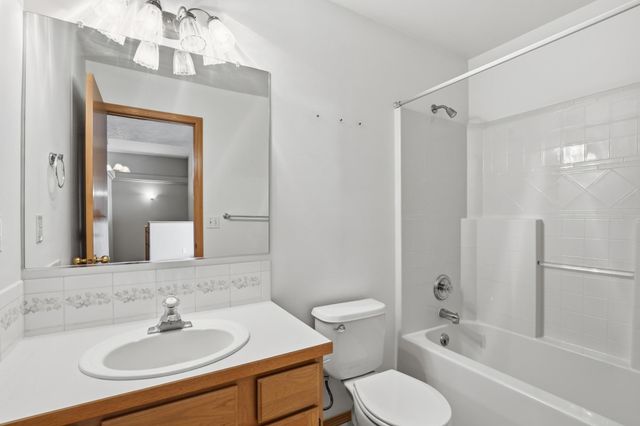 3838 S Eagle Ln, Spokane Valley, WA 99206