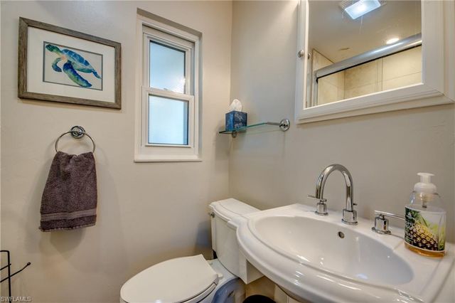 1122 El Dorado PKWY E, Cape Coral, FL 33904