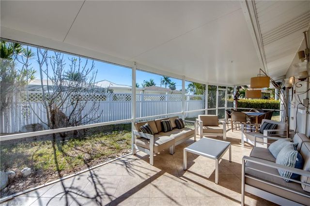 1122 El Dorado PKWY E, Cape Coral, FL 33904