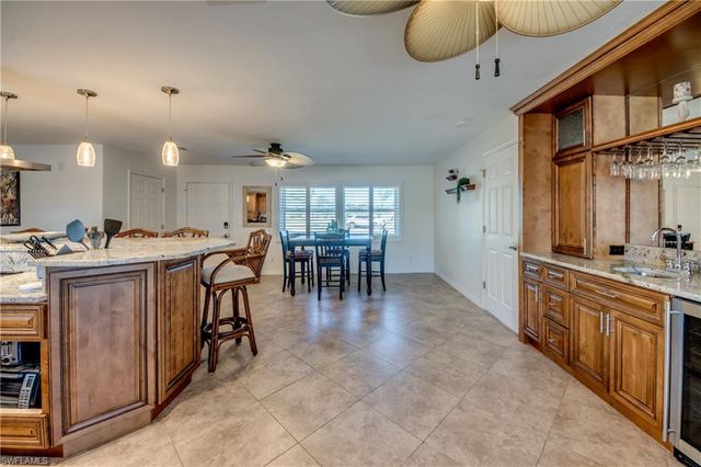 1122 El Dorado PKWY E, Cape Coral, FL 33904