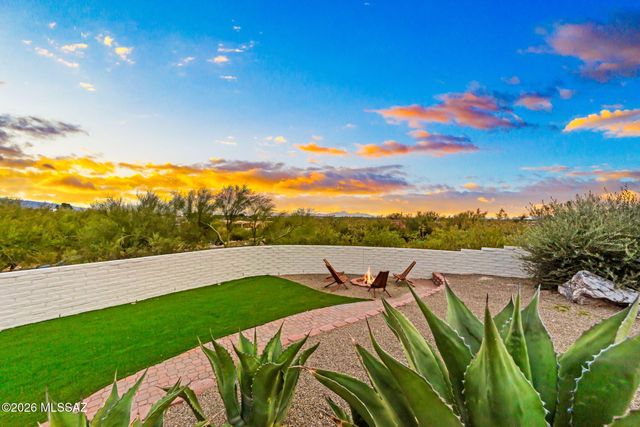 3855 N Via Avellana, Tucson, AZ 85718