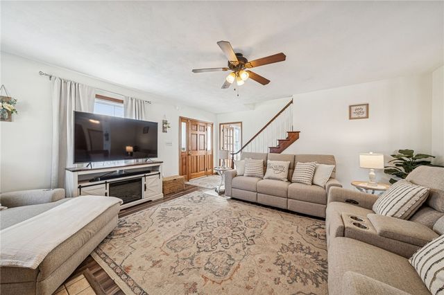 7835 Route 819, Hempfield Twp, PA 15616