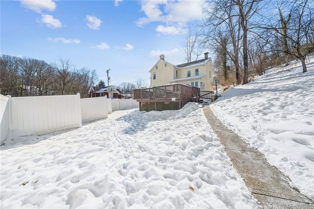 7835 Route 819, Hempfield Twp, PA 15616