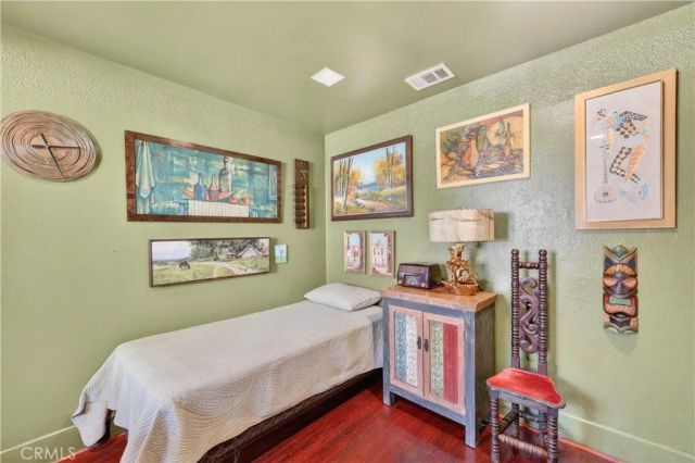156 E 70th, Los Angeles, CA 90003