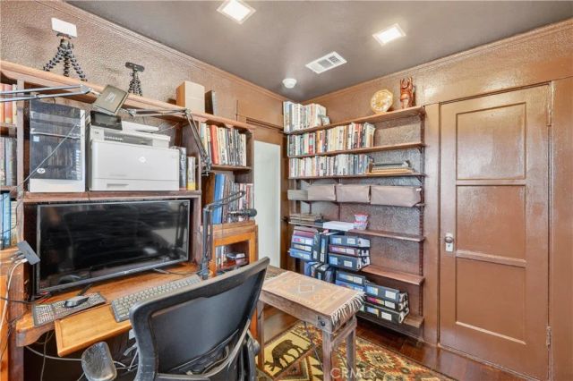 156 E 70th, Los Angeles, CA 90003