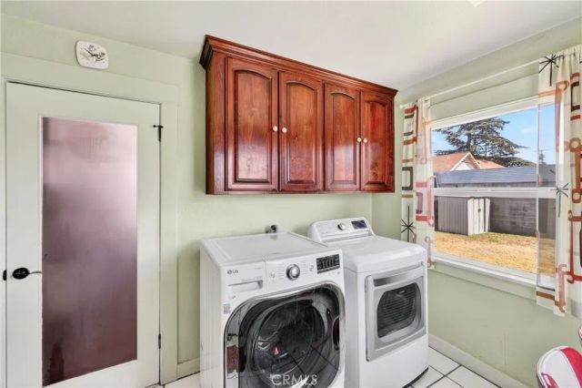 156 E 70th, Los Angeles, CA 90003