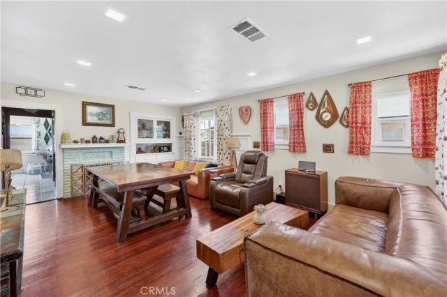 156 E 70th, Los Angeles, CA 90003
