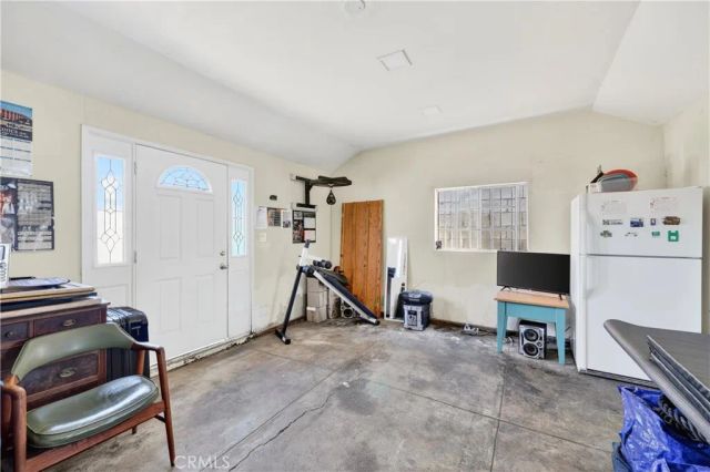 156 E 70th, Los Angeles, CA 90003