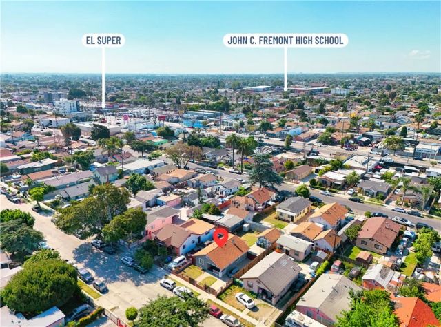 156 E 70th, Los Angeles, CA 90003
