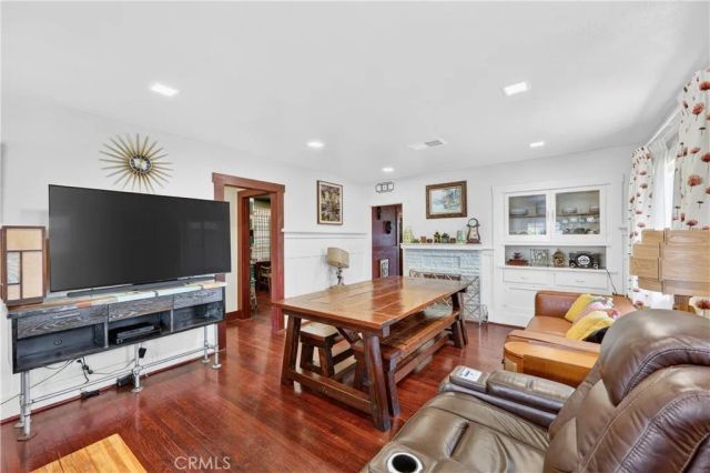 156 E 70th, Los Angeles, CA 90003