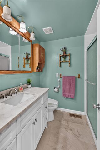 10230 126th Avenue SE, Renton, WA 98056