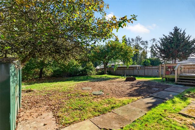 10230 126th Avenue SE, Renton, WA 98056