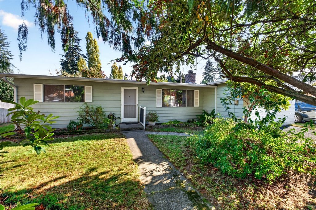10230 126th Avenue SE, Renton, WA 98056