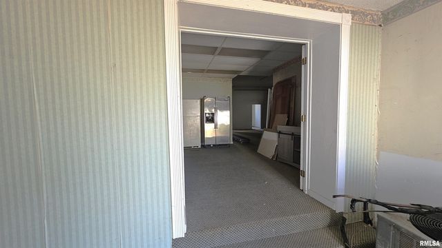 200 W 12TH Street, Johnston City, IL 62951