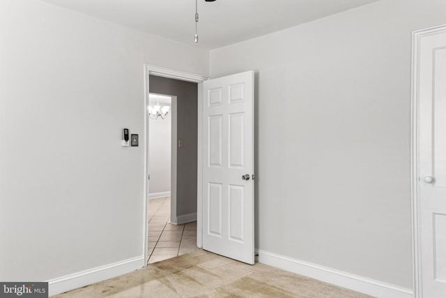 6909 STANDISH, Hyattsville, MD 20784