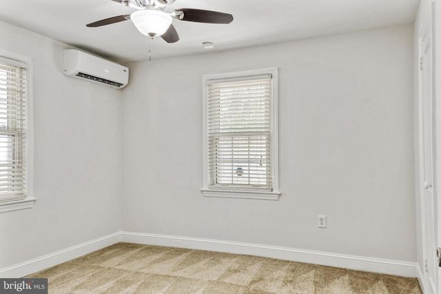 6909 STANDISH, Hyattsville, MD 20784