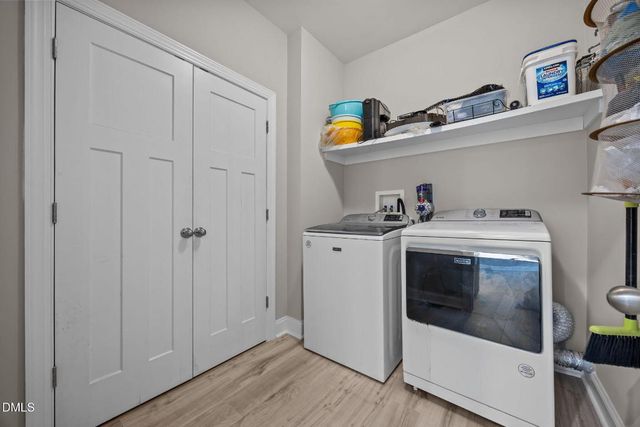 260 Dauphine Street, Fuquay Varina, NC 27526