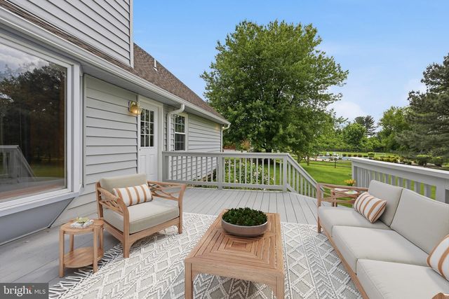 1203 DELPA DR, Newark, DE 19711