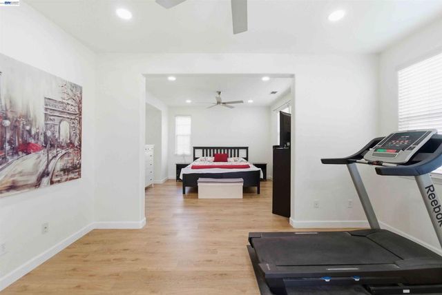 7129 Cerro Crest Dr, San Jose, CA 95138