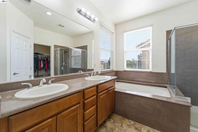 7129 Cerro Crest Dr, San Jose, CA 95138