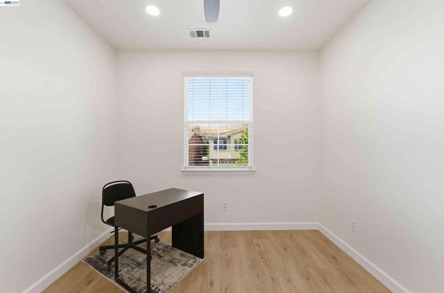 7129 Cerro Crest Dr, San Jose, CA 95138