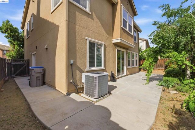 7129 Cerro Crest Dr, San Jose, CA 95138