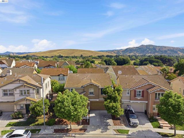 7129 Cerro Crest Dr, San Jose, CA 95138