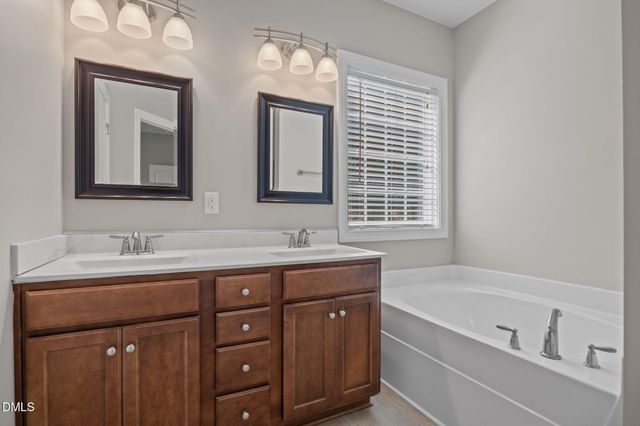 200 Bluegrass Drive, Oxford, NC 27565