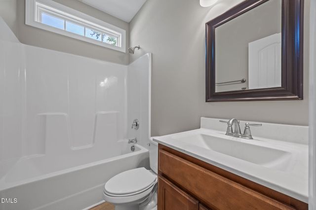 200 Bluegrass Drive, Oxford, NC 27565