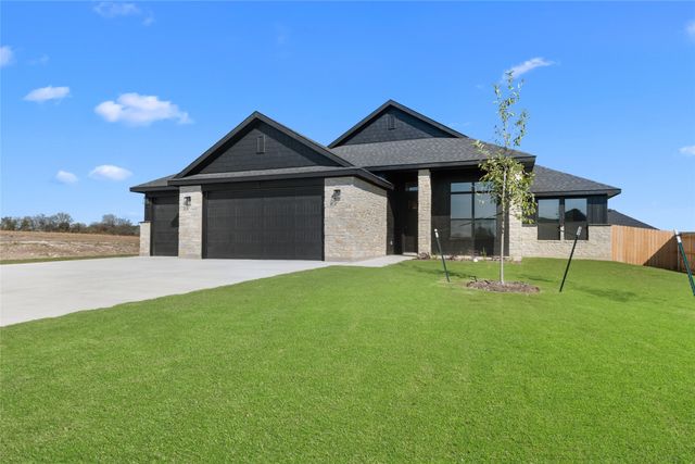 307 Boots Court, Lorena, TX 76655