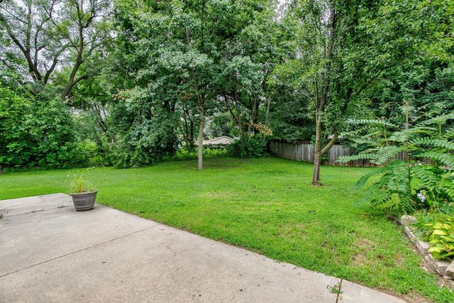 6120 College Avenue, Des Moines, IA 50322