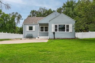 6120 College Avenue, Des Moines, IA 50322