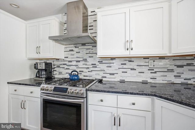 3025 PINE RD, Huntingdon Valley, PA 19006
