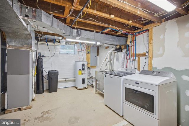 3025 PINE RD, Huntingdon Valley, PA 19006